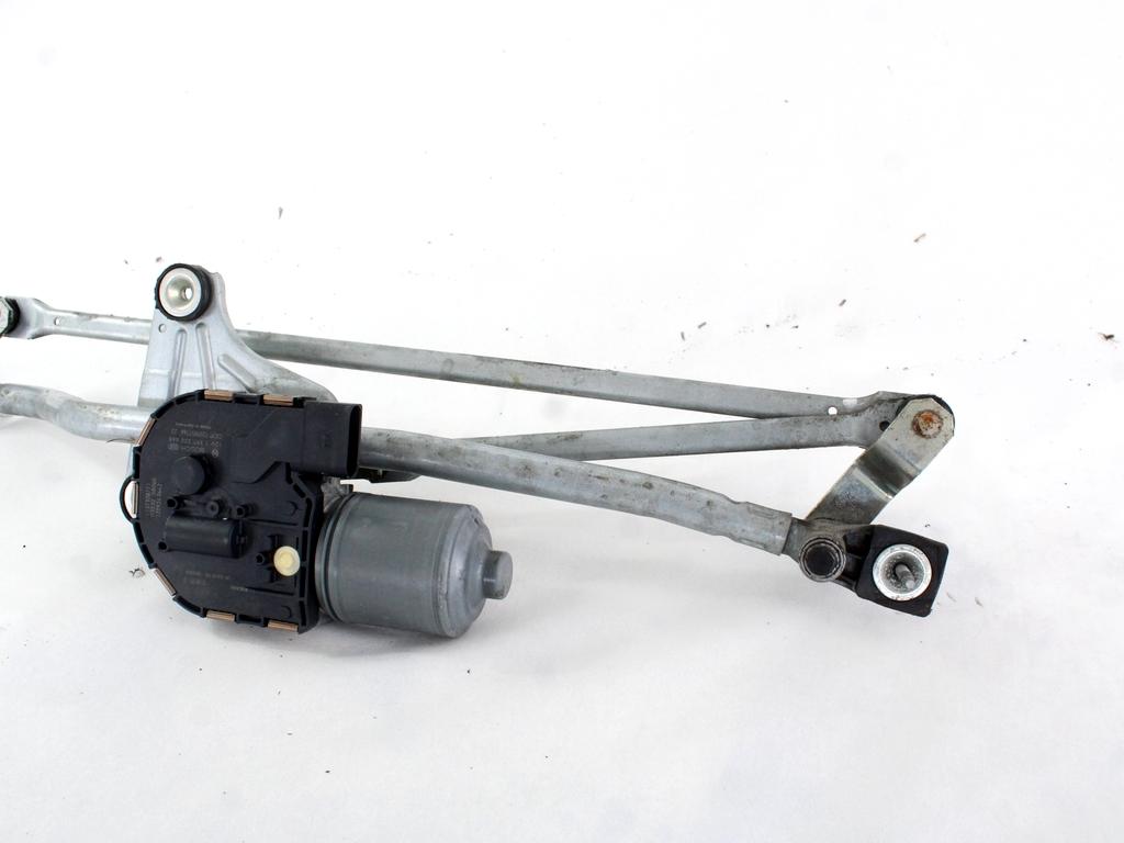 MOTORCEK PREDNJIH BRISALCEV OEM N. 31333454 ORIGINAL REZERVNI DEL VOLVO XC60 156 (2008 - 2013)DIESEL LETNIK 2012