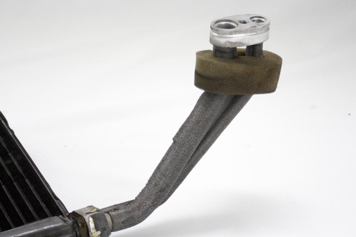 UPARJALNIK OEM N. 4B0819353A ORIGINAL REZERVNI DEL AUDI A6 C5 R 4B5 4B2 BER/SW/ALLROAD (2001 - 2004)DIESEL LETNIK 2004