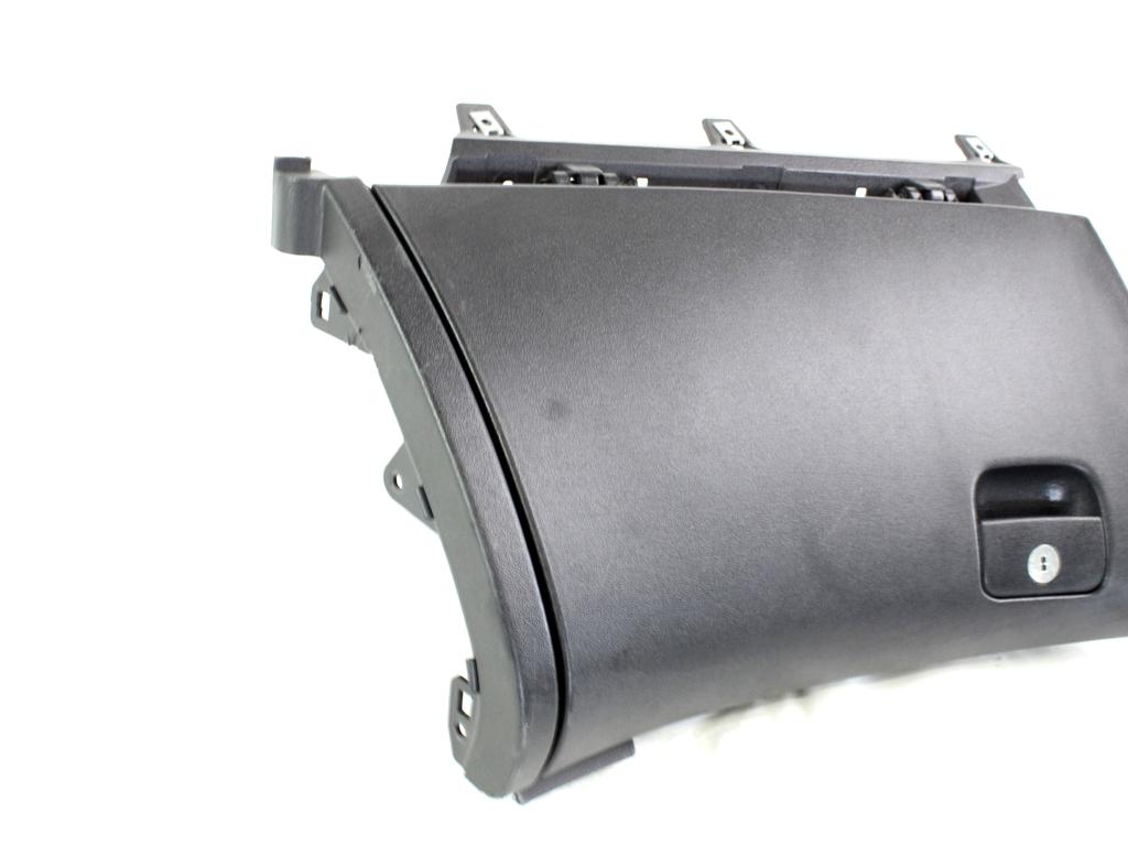 PREDAL ZA DOKUMENTE OEM N. 84540-2R020WK ORIGINAL REZERVNI DEL HYUNDAI I30 FD MK1 (2007 - 2011)DIESEL LETNIK 2011