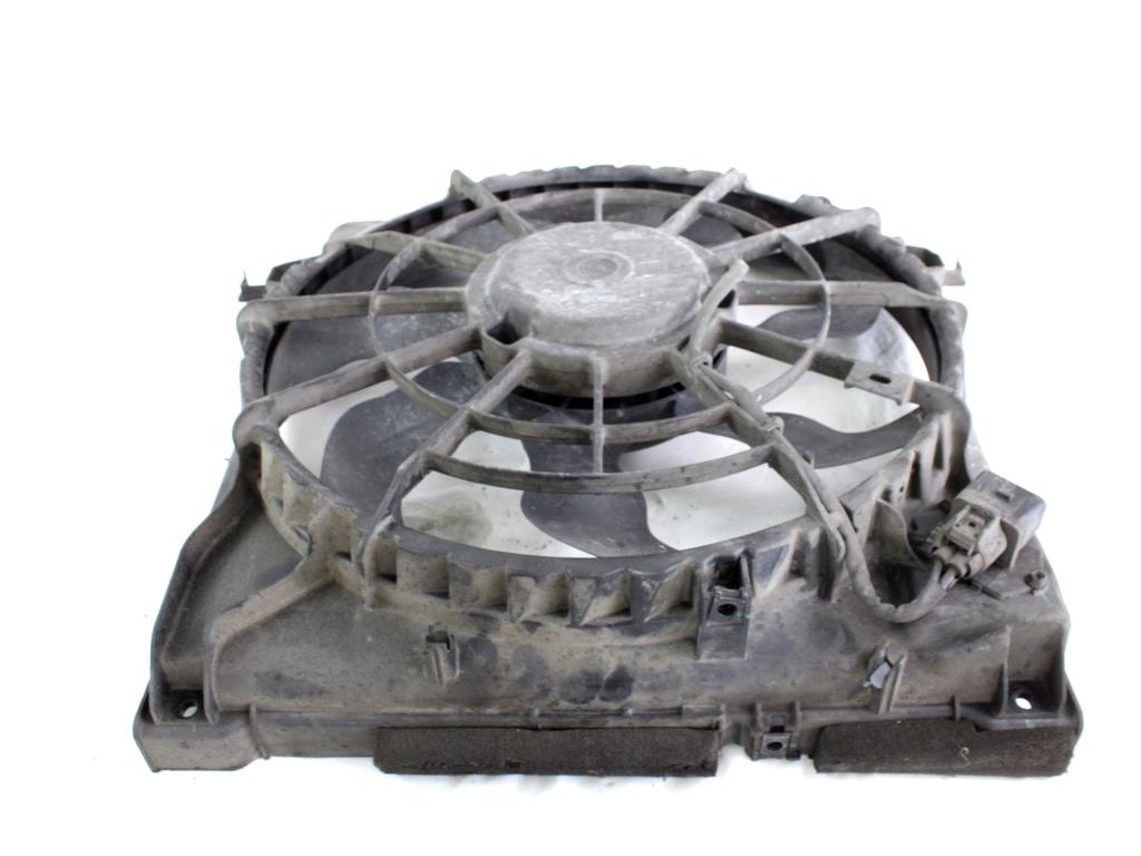 VENTILATOR HLADILNIKA OEM N. 253802H600 ORIGINAL REZERVNI DEL HYUNDAI I30 FD MK1 (2007 - 2011)DIESEL LETNIK 2011