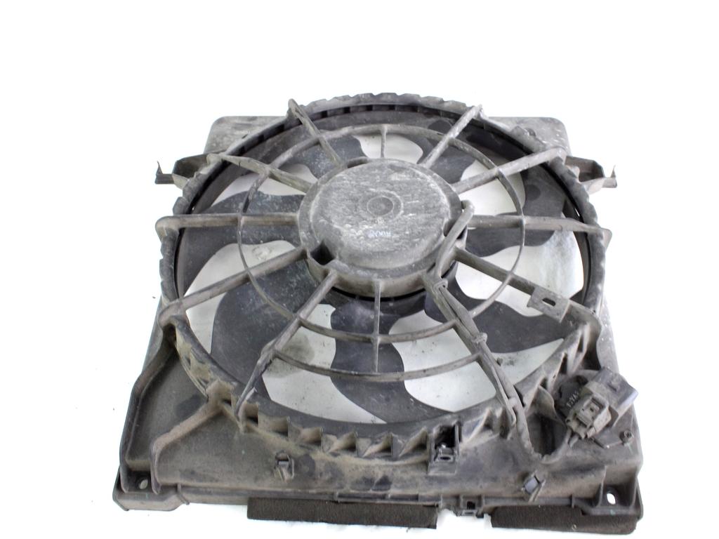 VENTILATOR HLADILNIKA OEM N. 253802H600 ORIGINAL REZERVNI DEL HYUNDAI I30 FD MK1 (2007 - 2011)DIESEL LETNIK 2011