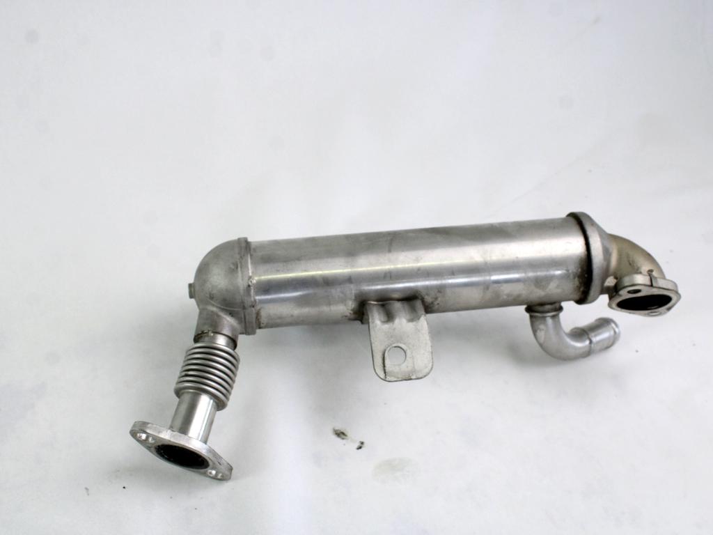 EGR VENTIL/IZMENJALNIK OEM N. 28416-2A730 ORIGINAL REZERVNI DEL HYUNDAI I30 FD MK1 (2007 - 2011)DIESEL LETNIK 2011