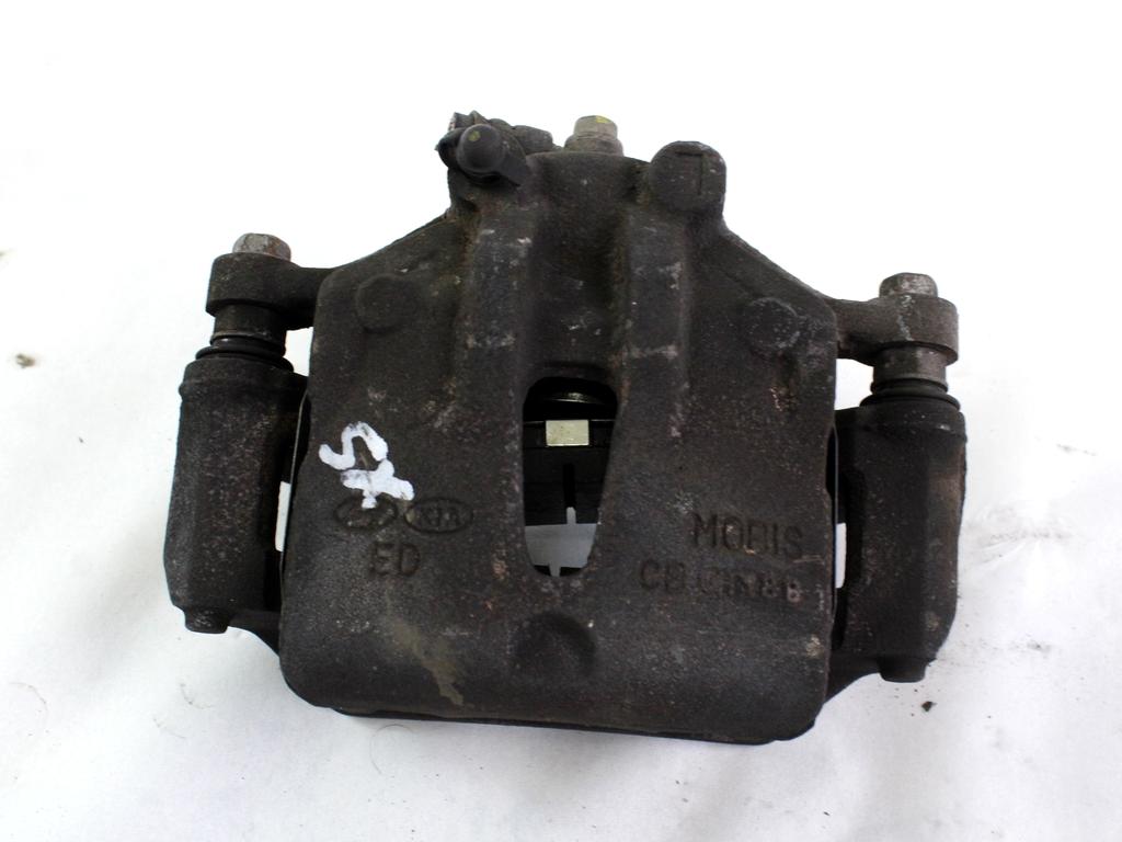 SPREDNJE LEVE ZAVORNE CELJUSTI  OEM N. 581102L500 ORIGINAL REZERVNI DEL HYUNDAI I30 FD MK1 (2007 - 2011)DIESEL LETNIK 2011