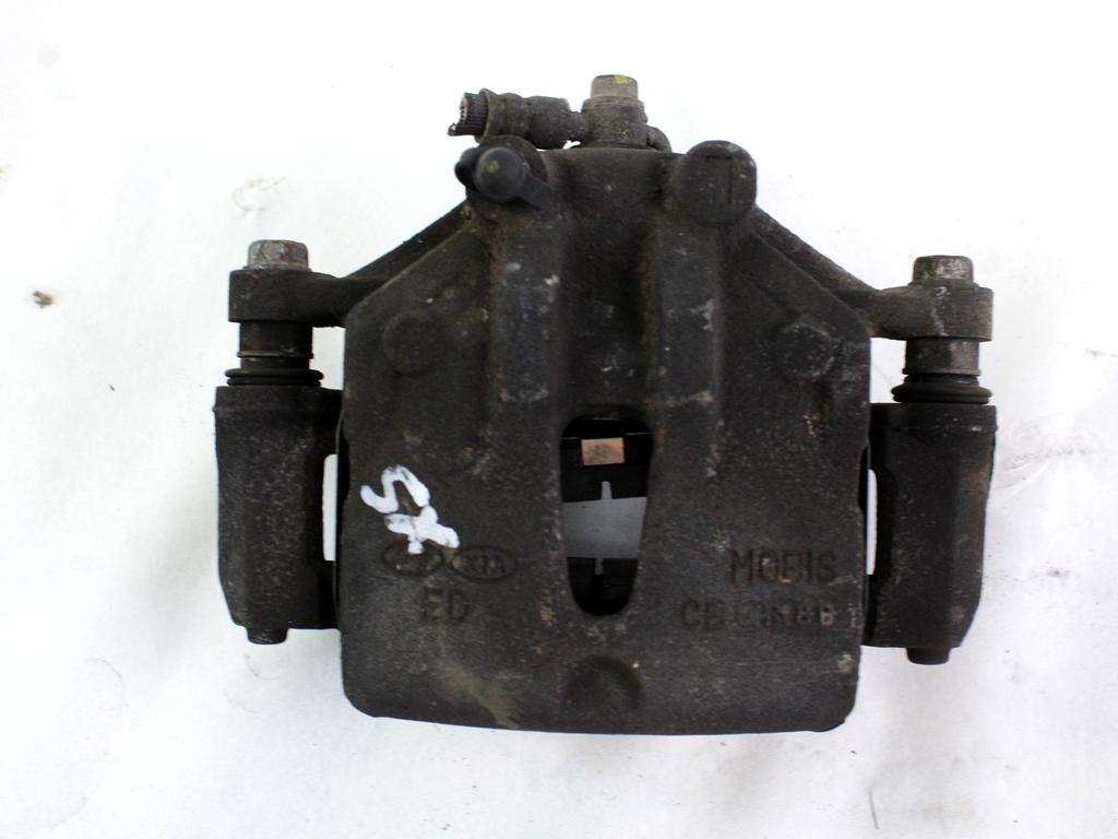 SPREDNJE LEVE ZAVORNE CELJUSTI  OEM N. 581102L500 ORIGINAL REZERVNI DEL HYUNDAI I30 FD MK1 (2007 - 2011)DIESEL LETNIK 2011