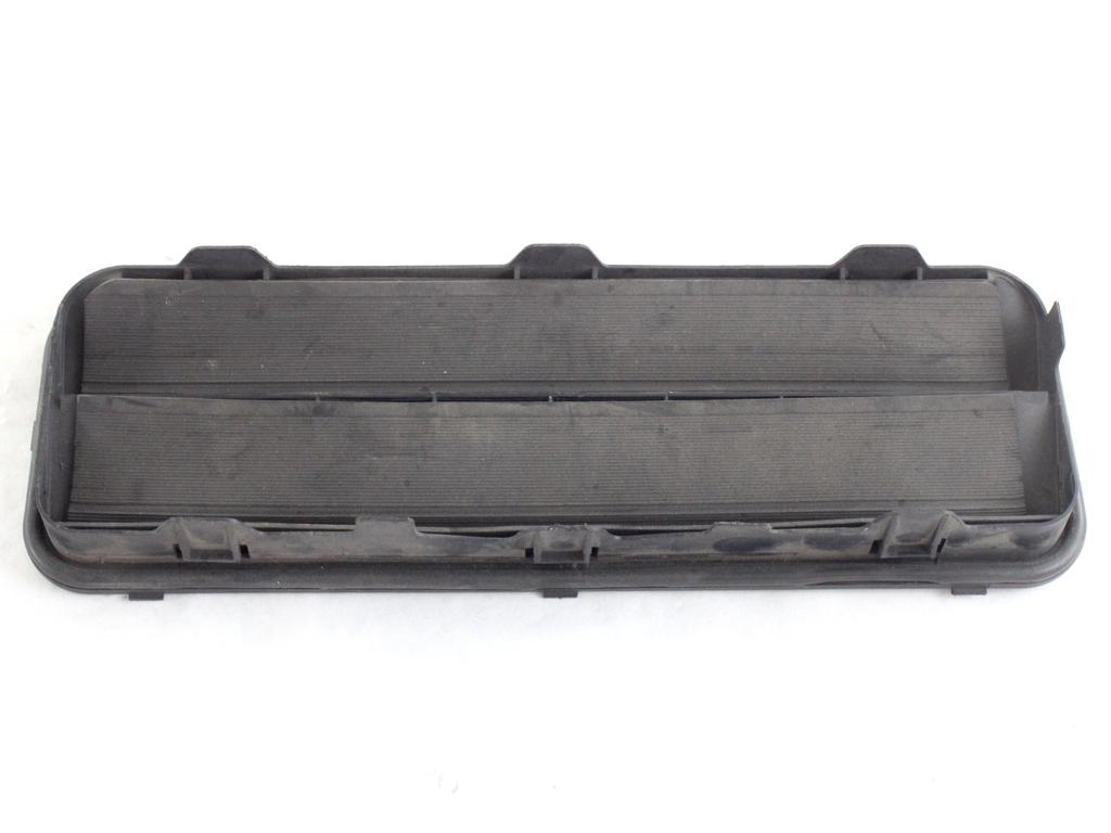 FILTAR ZRAKA OEM N. 64226910722 ORIGINAL REZERVNI DEL BMW SERIE 5 E60 E61 (2003 - 2010) DIESEL LETNIK 2004