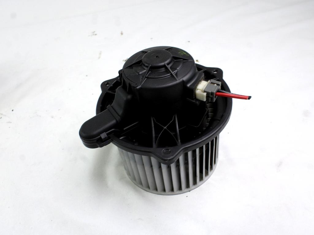 VENTILATOR  KABINE  OEM N. 971132L000 ORIGINAL REZERVNI DEL HYUNDAI I30 FD MK1 (2007 - 2011)DIESEL LETNIK 2011