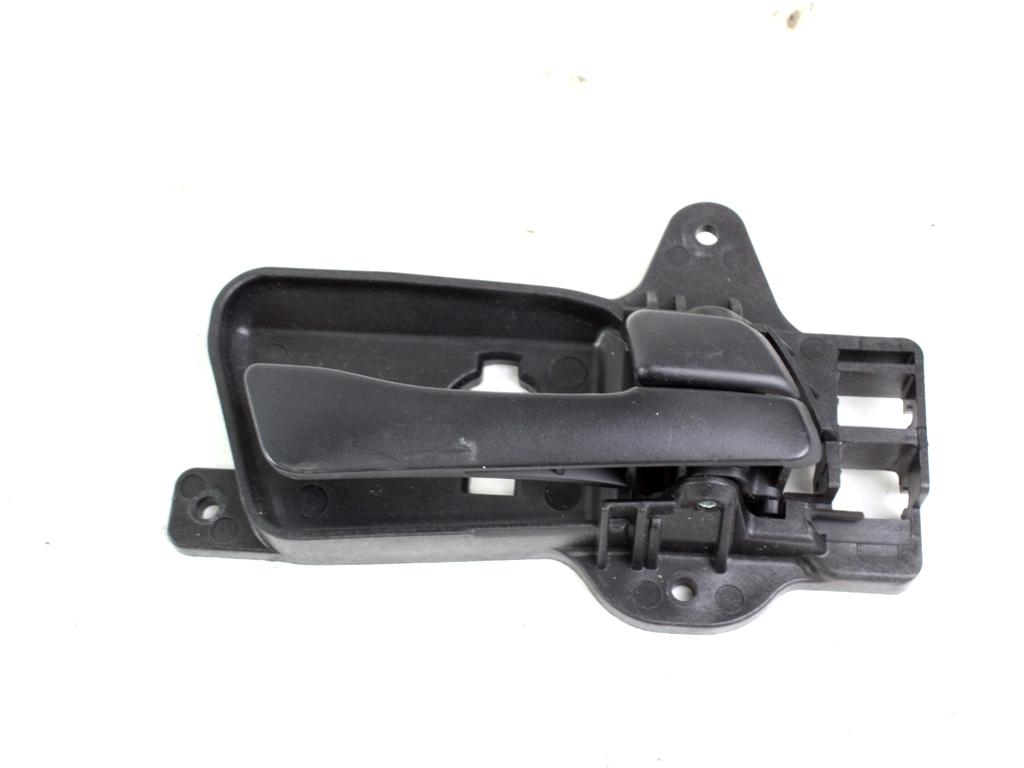 NOTRANJA KLJUKA  OEM N. 83623-FD000 ORIGINAL REZERVNI DEL HYUNDAI I30 FD MK1 (2007 - 2011)DIESEL LETNIK 2011