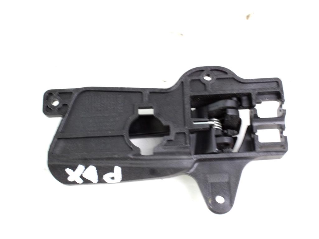 NOTRANJA KLJUKA  OEM N. 83623-FD000 ORIGINAL REZERVNI DEL HYUNDAI I30 FD MK1 (2007 - 2011)DIESEL LETNIK 2011