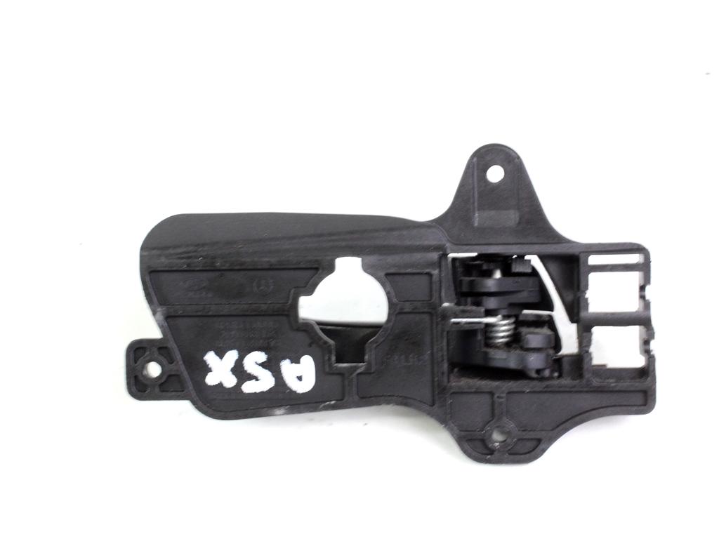 NOTRANJA KLJUKA  OEM N. 83613-FD000 ORIGINAL REZERVNI DEL HYUNDAI I30 FD MK1 (2007 - 2011)DIESEL LETNIK 2011