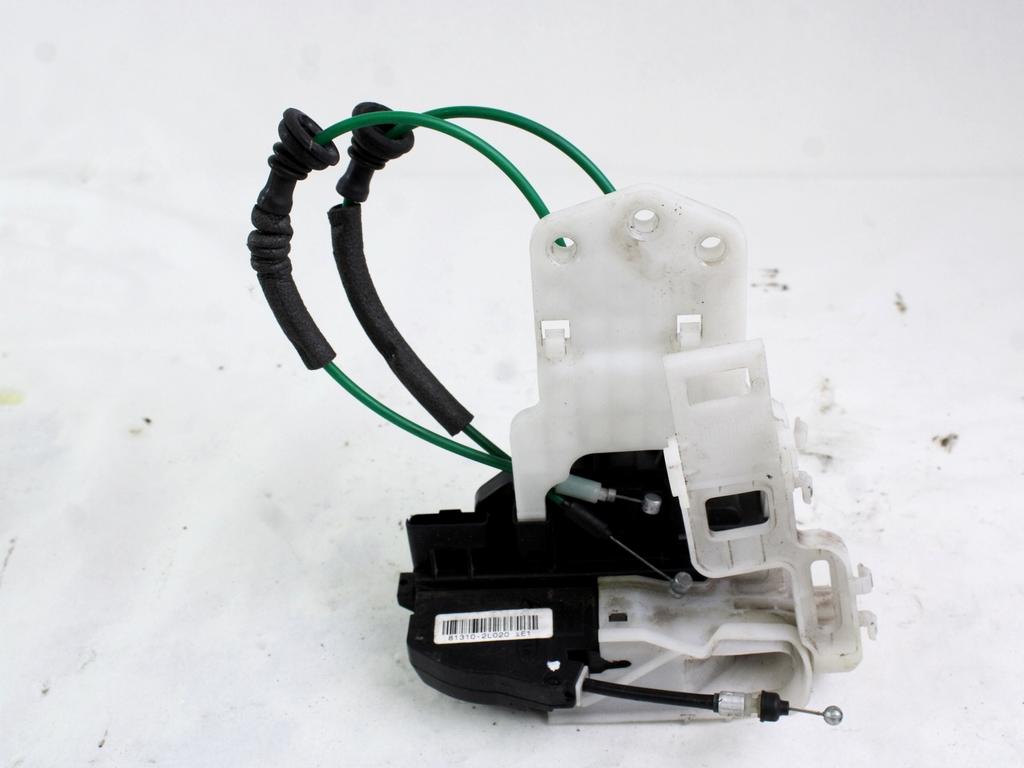 CENTRALNI ZAKLEP SPREDNJIH VRAT  OEM N. 813202L020 ORIGINAL REZERVNI DEL HYUNDAI I30 FD MK1 (2007 - 2011)DIESEL LETNIK 2011