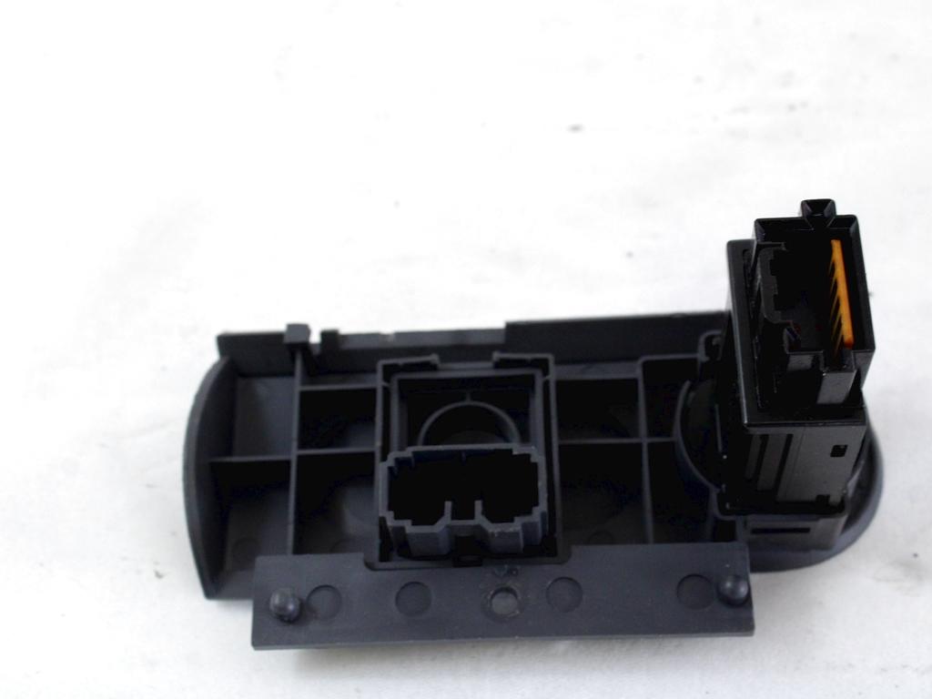 RAZLICNA STIKALA  OEM N. 8614A076 ORIGINAL REZERVNI DEL MITSUBISHI COLT Z30 Z3_A Z2_A MK6 (2004 - 2009) BENZINA LETNIK 2006