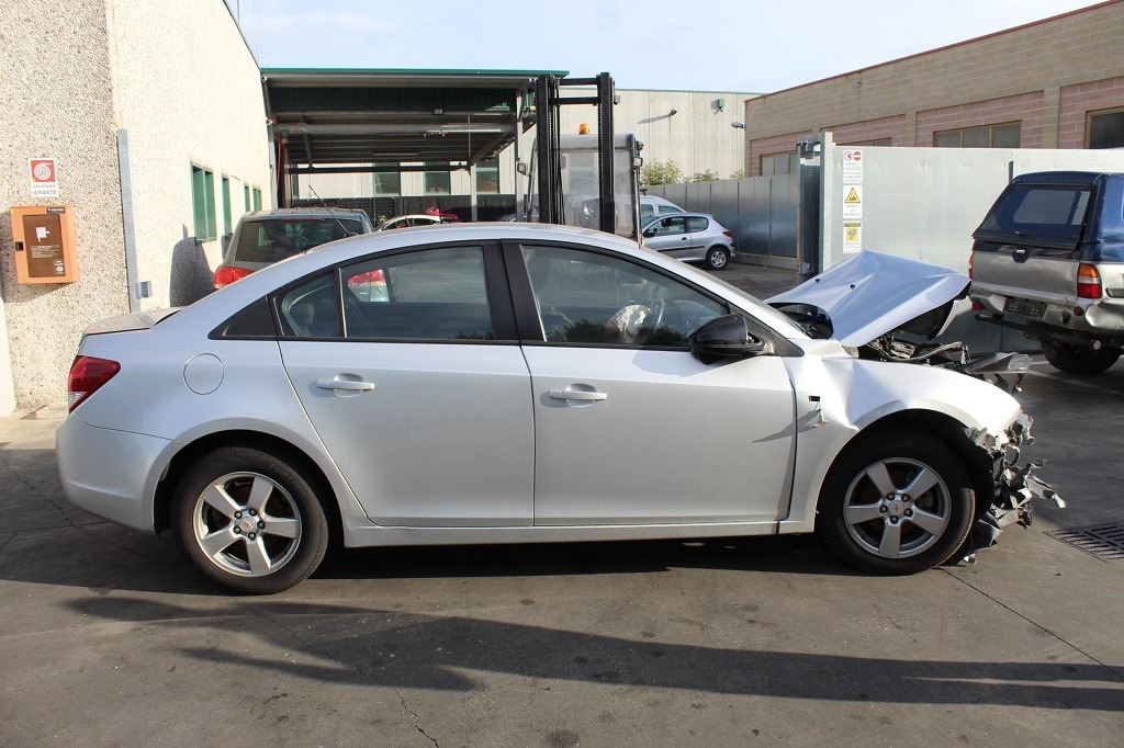 CHEVROLET CRUZE 1.8 G 104KW 5M 4P (2011) RICAMBI IN MAGAZZINO