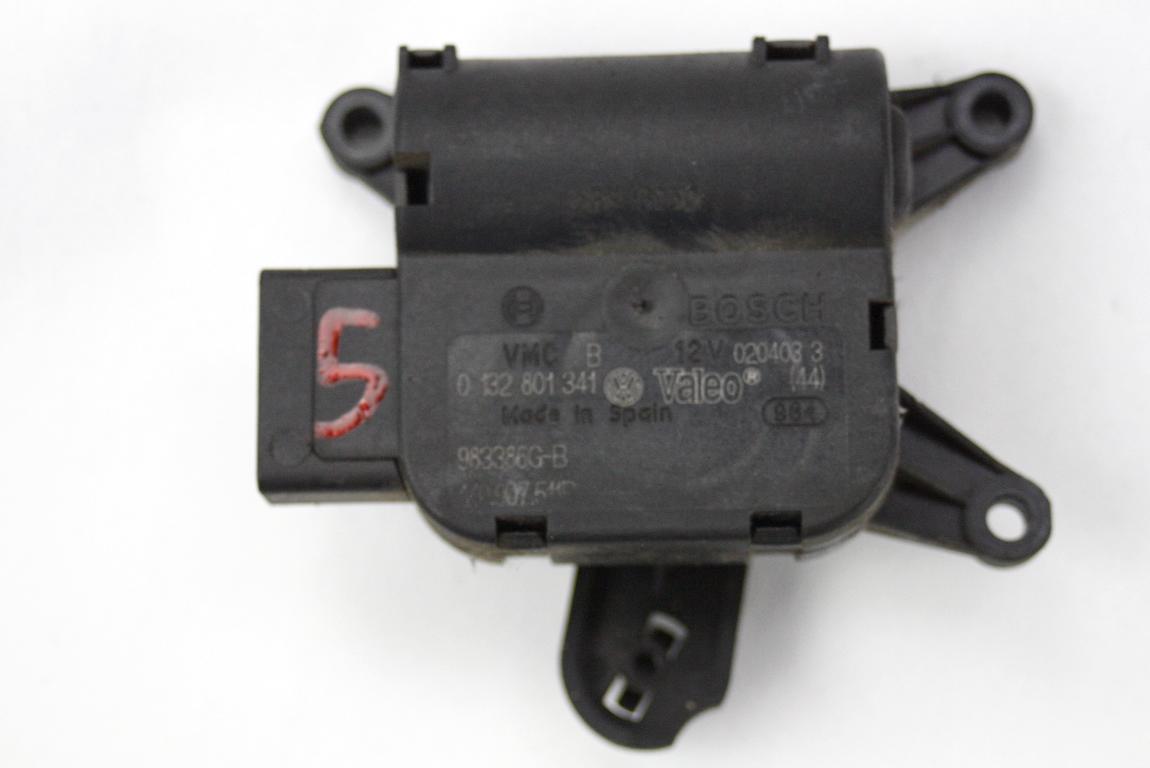 MOTORCEK OGREVANJA OEM N. 1K0907511B ORIGINAL REZERVNI DEL AUDI A3 MK2 8P 8PA 8P1 (2003 - 2008)DIESEL LETNIK 2003