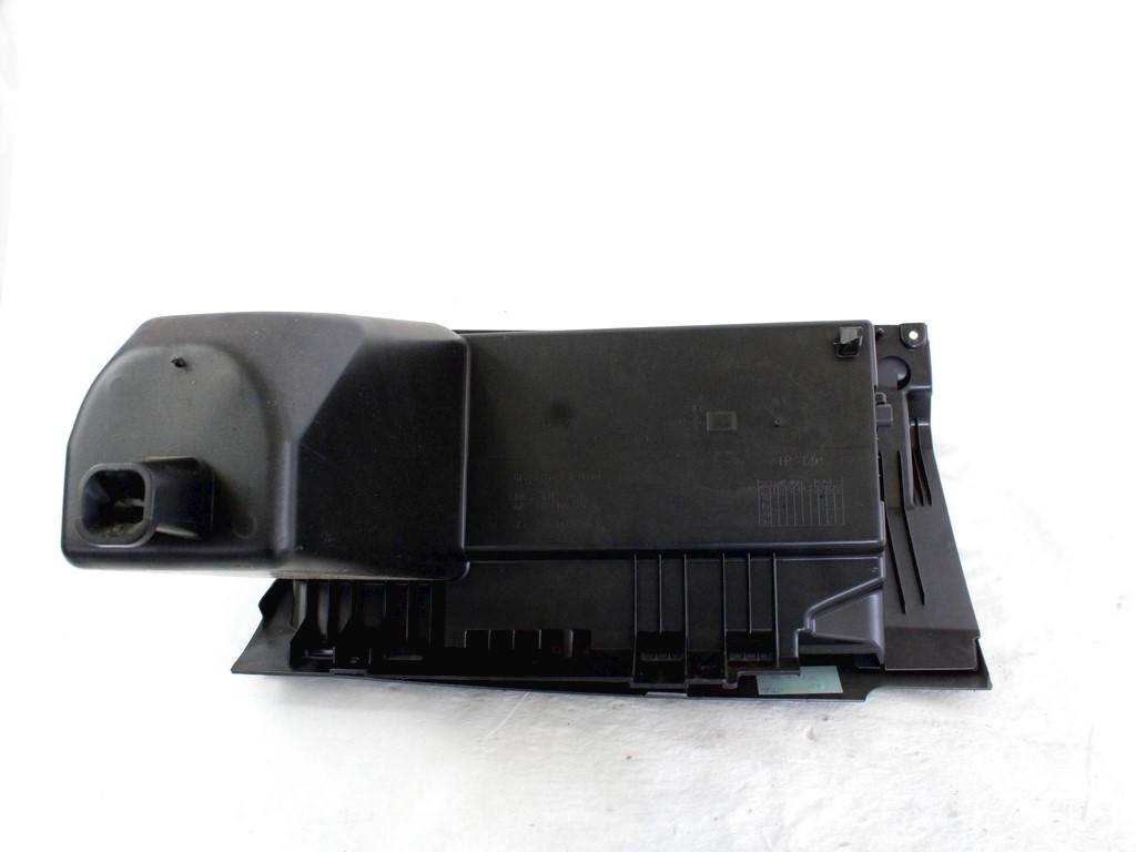 PREDAL ZA DOKUMENTE OEM N. MN140024ZZ ORIGINAL REZERVNI DEL MITSUBISHI COLT Z30 Z3_A Z2_A MK6 (2004 - 2009) BENZINA LETNIK 2006