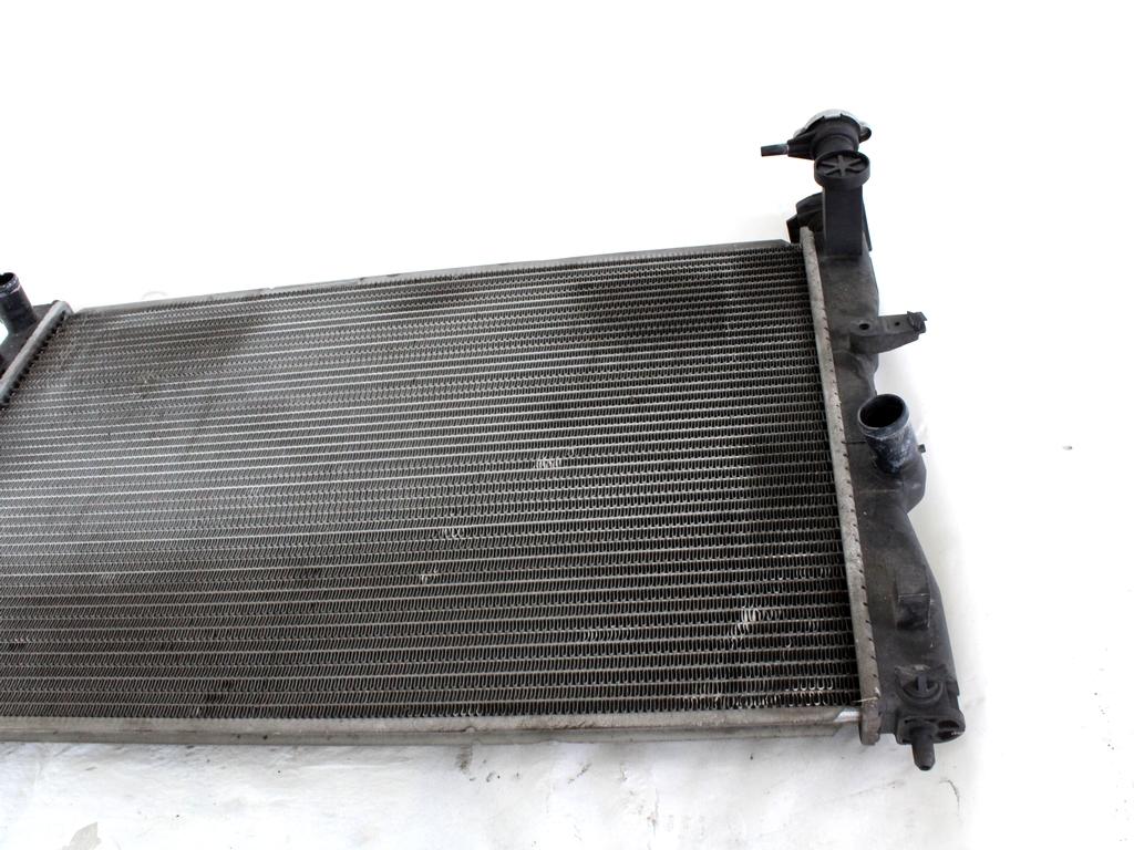 RADIATOR VODE OEM N. MN130393 ORIGINAL REZERVNI DEL MITSUBISHI COLT Z30 Z3_A Z2_A MK6 (2004 - 2009) BENZINA LETNIK 2006