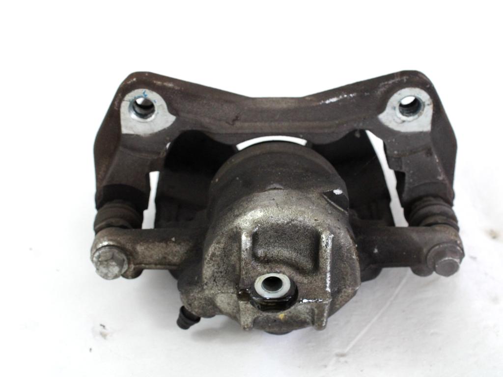 SPREDNJE DESNE ZAVORNE CELJUSTI  OEM N. 4605A066 ORIGINAL REZERVNI DEL MITSUBISHI COLT Z30 Z3_A Z2_A MK6 (2004 - 2009) BENZINA LETNIK 2006