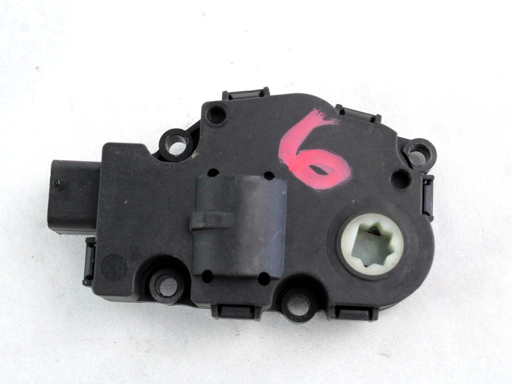 MOTORCEK OGREVANJA OEM N. 985420N ORIGINAL REZERVNI DEL BMW SERIE 1 BER/COUPE/CABRIO E81/E82/E87/E88 (2003 - 2007) BENZINA LETNIK 2004