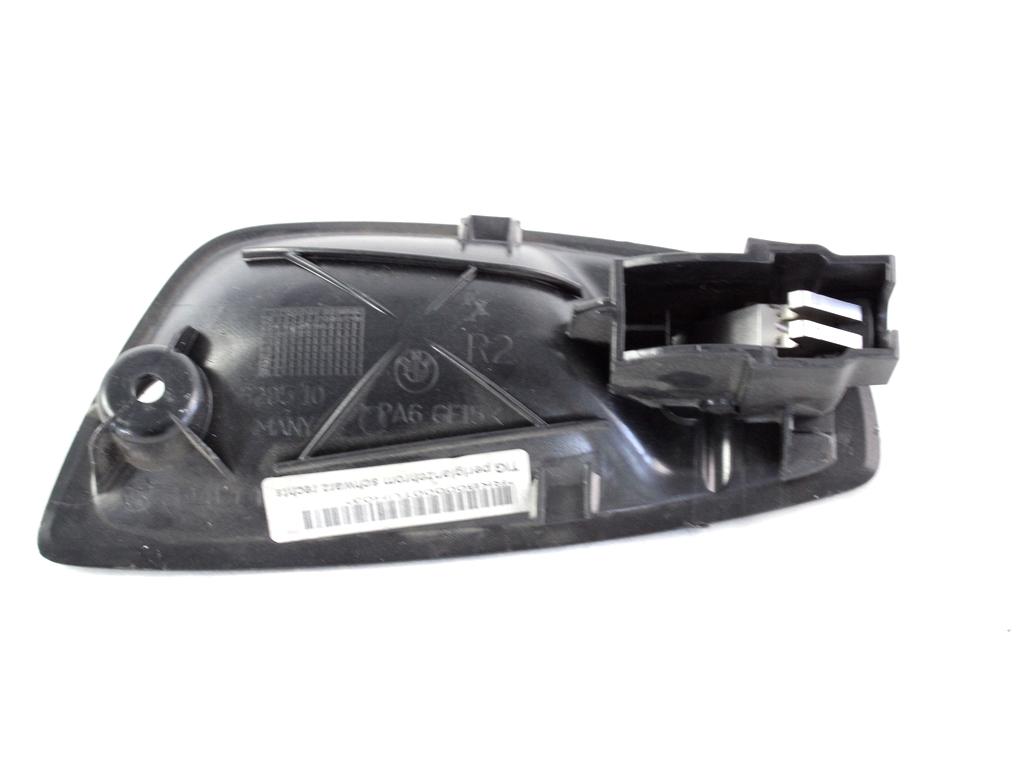 NOTRANJA KLJUKA  OEM N. 51417147164 ORIGINAL REZERVNI DEL BMW SERIE 1 BER/COUPE/CABRIO E81/E82/E87/E88 (2003 - 2007) BENZINA LETNIK 2004