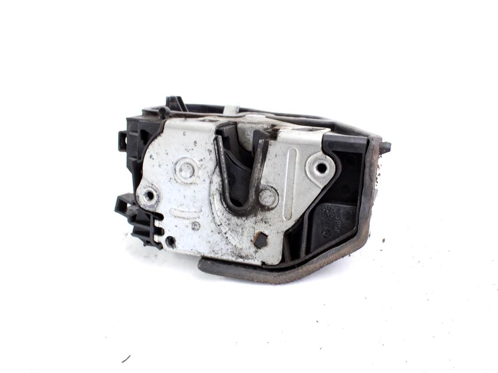 CENTRALNO ZAKLEPANJE ZADNJIH DESNIH VRAT OEM N. 7154630 ORIGINAL REZERVNI DEL BMW SERIE 1 BER/COUPE/CABRIO E81/E82/E87/E88 (2003 - 2007) BENZINA LETNIK 2004