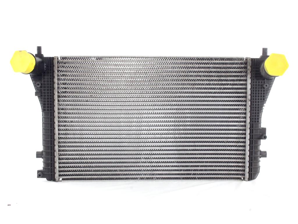 HLADILNIK INTERCOOLER OEM N. 3C0145805AM ORIGINAL REZERVNI DEL VOLKSWAGEN TIGUAN 5N MK1 R (2011 - 2016)  DIESEL LETNIK 2012