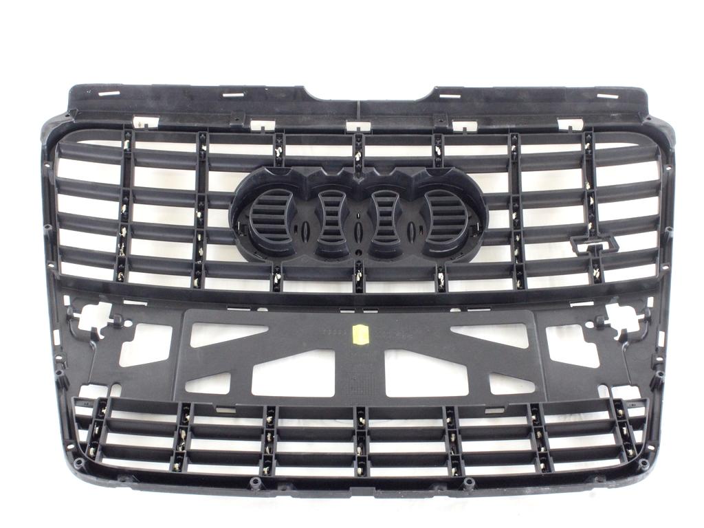 SPREDNJE OKRASNE MASKE OEM N. 4F0853651AJ ORIGINAL REZERVNI DEL AUDI A6 C6 4F2 4FH 4F5 BER/SW/ALLROAD (07/2004 - 10/2008) BENZINA LETNIK 2009