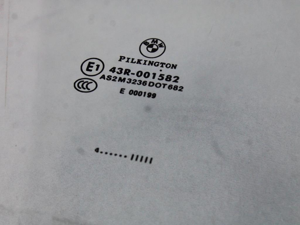 STEKLO SPREDNJIH DESNIH VRAT OEM N. 51337067792 ORIGINAL REZERVNI DEL BMW SERIE 1 BER/COUPE/CABRIO E81/E82/E87/E88 (2003 - 2007) BENZINA LETNIK 2004