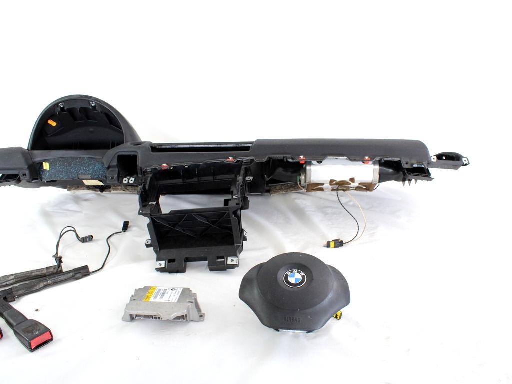 KIT AIRBAG KOMPLET OEM N. 58168 KIT AIRBAG COMPLETO ORIGINAL REZERVNI DEL BMW SERIE 1 BER/COUPE/CABRIO E81/E82/E87/E88 (2003 - 2007) BENZINA LETNIK 2004