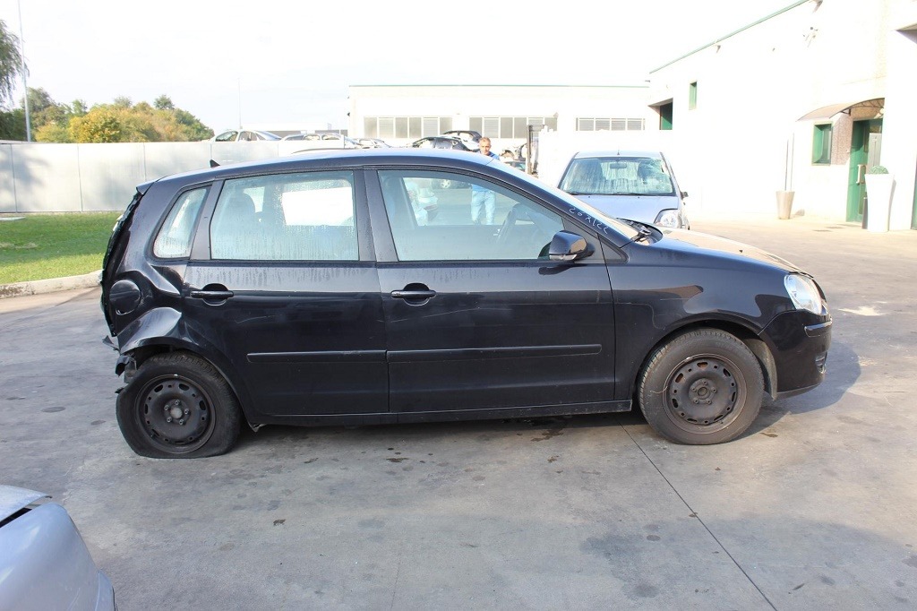 VOLKSWAGEN POLO 1.4 D 51KW 5M 5P (2007) RICAMBI IN MAGAZZINO