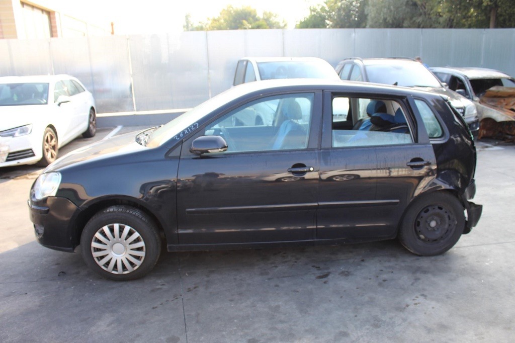 VOLKSWAGEN POLO 1.4 D 51KW 5M 5P (2007) RICAMBI IN MAGAZZINO