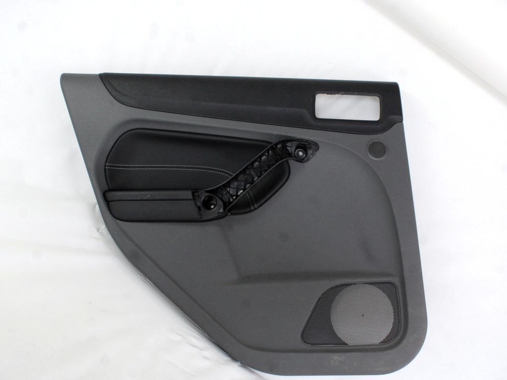 VRATNI PANEL OEM N. PNPSPFDFOCUSDAMK2RSW5P ORIGINAL REZERVNI DEL FORD FOCUS DA HCP DP MK2 R BER/SW (2008 - 2011) BENZINA/GPL LETNIK 2009