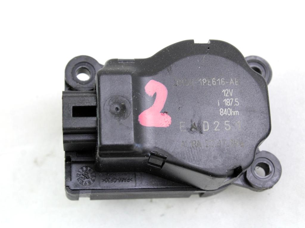 MOTORCEK OGREVANJA OEM N. 3M5H-19E616-AB ORIGINAL REZERVNI DEL FORD FOCUS DA HCP DP MK2 R BER/SW (2008 - 2011) BENZINA/GPL LETNIK 2009