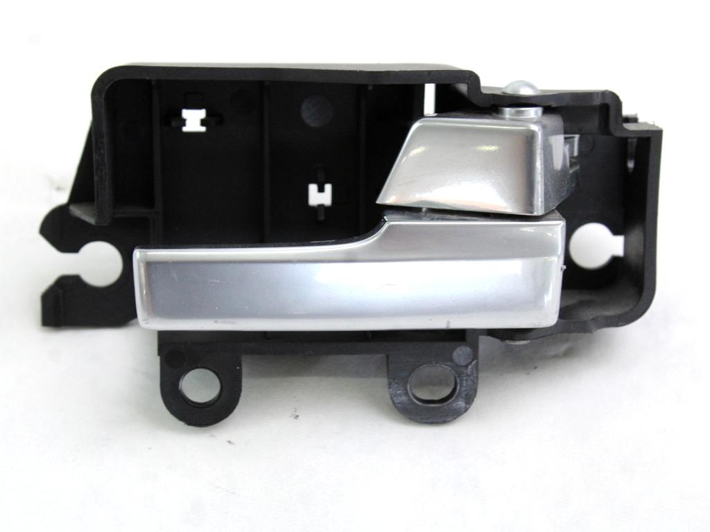 NOTRANJA KLJUKA  OEM N. 3M51-R22600-AA ORIGINAL REZERVNI DEL FORD FOCUS DA HCP DP MK2 R BER/SW (2008 - 2011) BENZINA/GPL LETNIK 2009