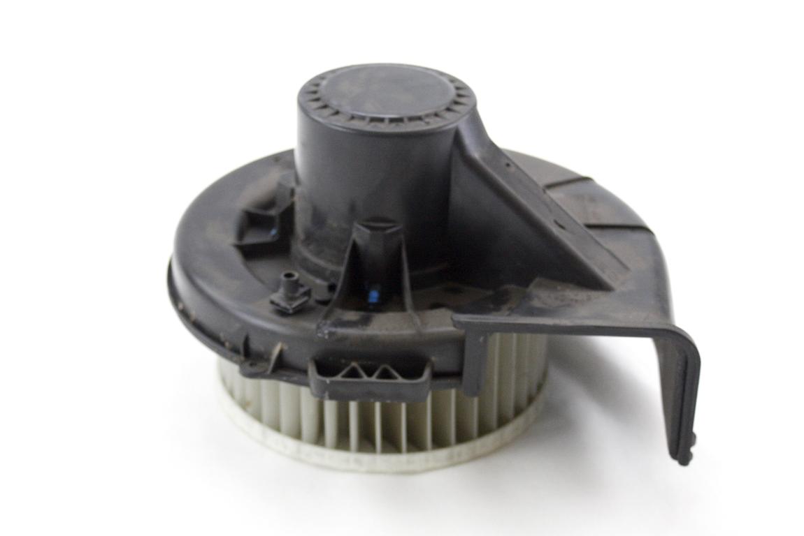 VENTILATOR  KABINE  OEM N. 6Q1819015G ORIGINAL REZERVNI DEL VOLKSWAGEN FOX 5Z1 5Z3 5Z4 (2005 - 2011) BENZINA LETNIK 2007