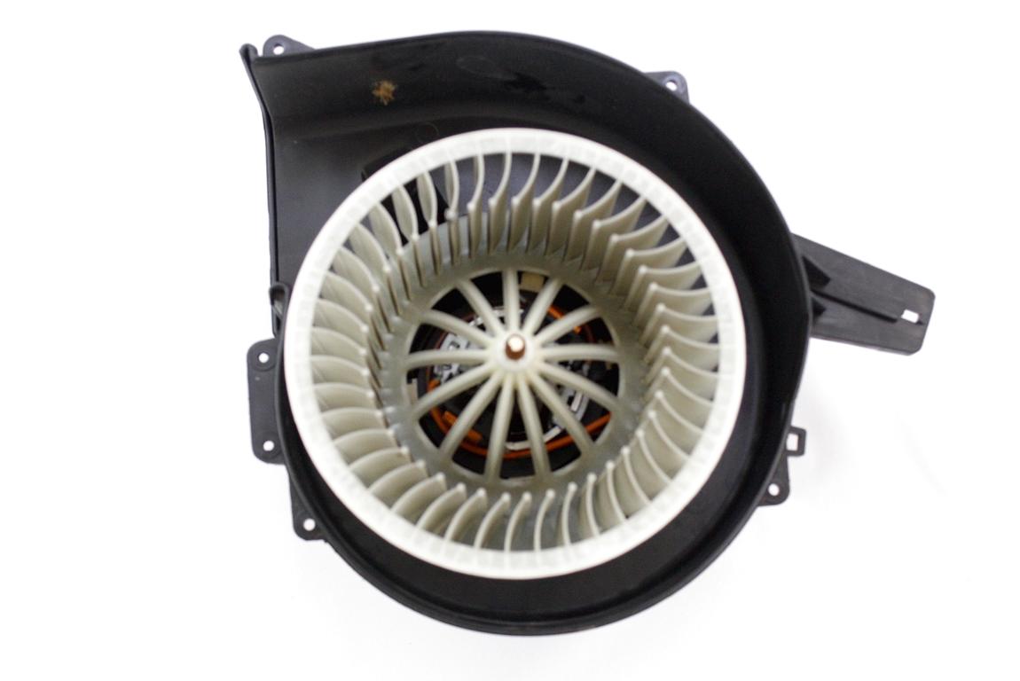 VENTILATOR  KABINE  OEM N. 6Q1819015G ORIGINAL REZERVNI DEL VOLKSWAGEN FOX 5Z1 5Z3 5Z4 (2005 - 2011) BENZINA LETNIK 2007