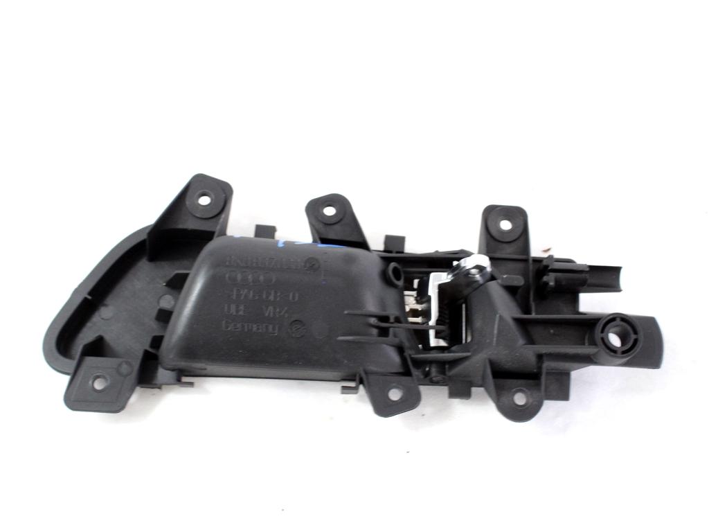 NOTRANJA KLJUKA  OEM N. 8K0837020D ORIGINAL REZERVNI DEL AUDI A5 8T R COUPE/5P  (08/2011 - 06/2016) DIESEL LETNIK 2012