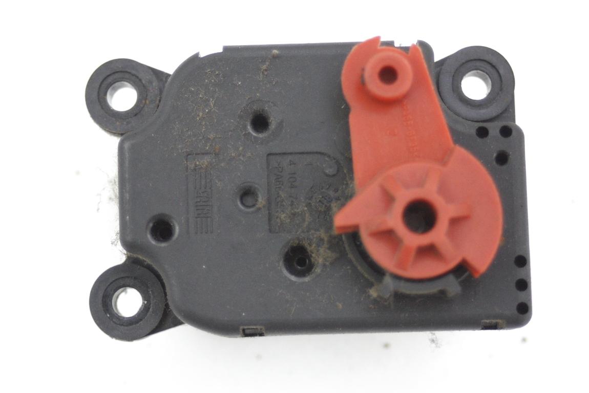 MOTORCEK OGREVANJA OEM N. 9180203 ORIGINAL REZERVNI DEL FIAT CROMA 194 MK2 R (11-2007 - 2010) DIESEL LETNIK 2008