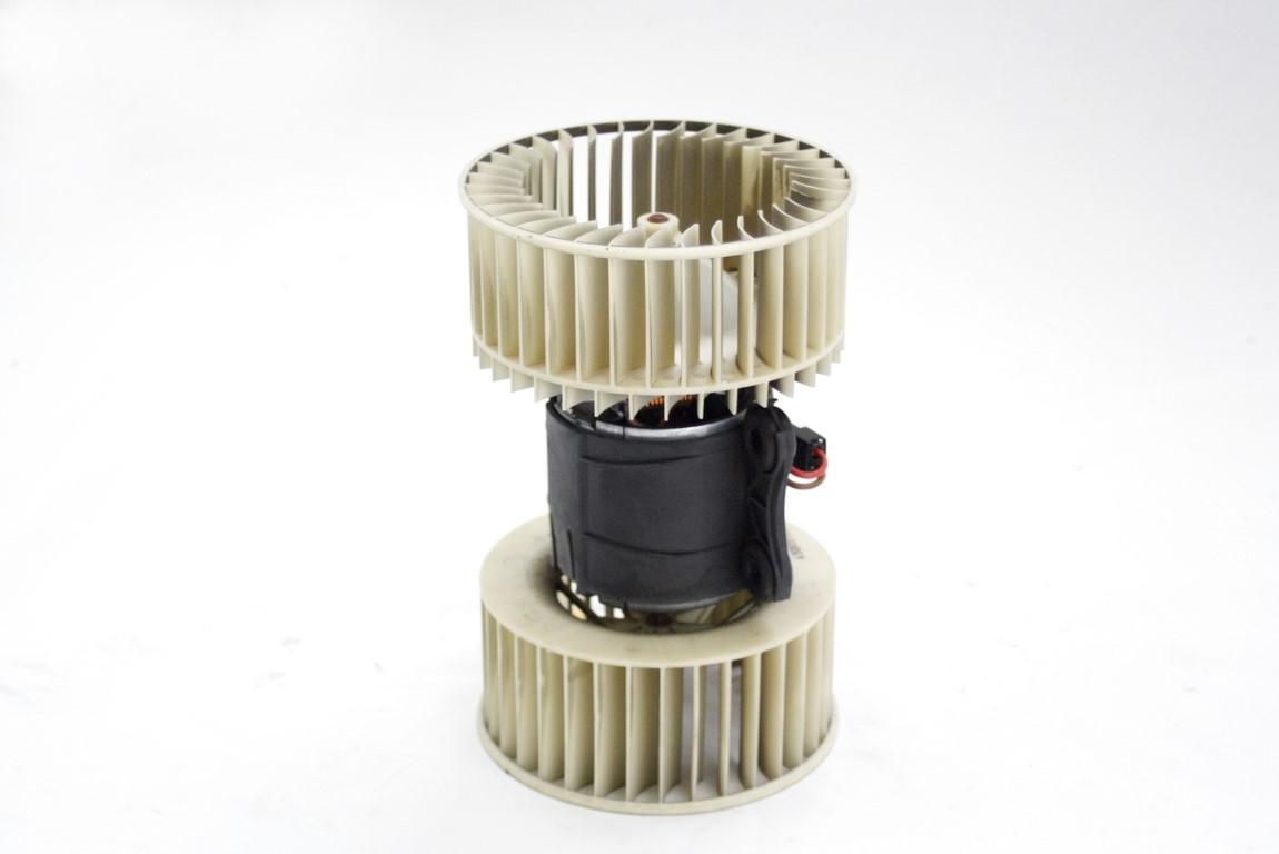 VENTILATOR  KABINE  OEM N. 64118385558 ORIGINAL REZERVNI DEL BMW X5 E53 LCI R (2003 - 2007) DIESEL LETNIK 2003