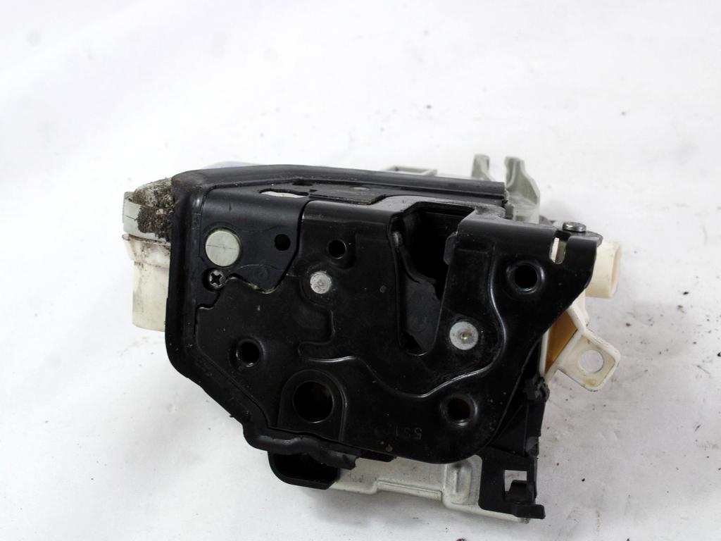 CENTRALNO ZAKLEPANJE PREDNIH LEVIH VRAT OEM N. 8J1837015C ORIGINAL REZERVNI DEL AUDI A5 8T R COUPE/5P  (08/2011 - 06/2016) DIESEL LETNIK 2012