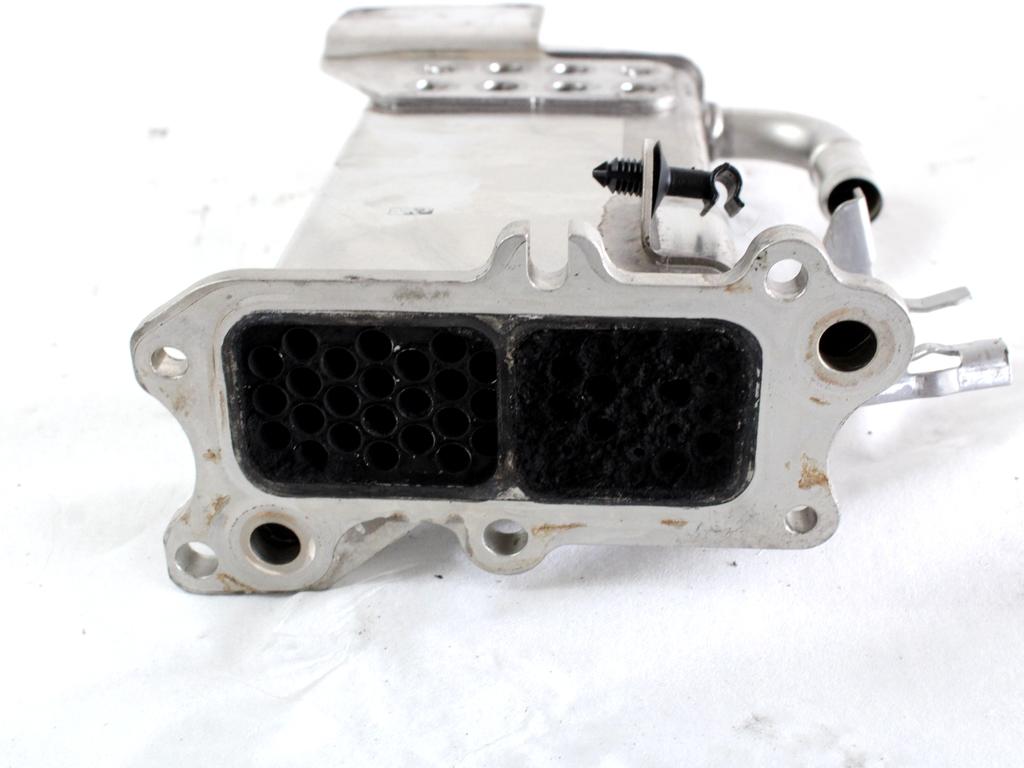 EGR VENTIL/IZMENJALNIK OEM N. V29009967 ORIGINAL REZERVNI DEL AUDI A5 8T R COUPE/5P  (08/2011 - 06/2016) DIESEL LETNIK 2012