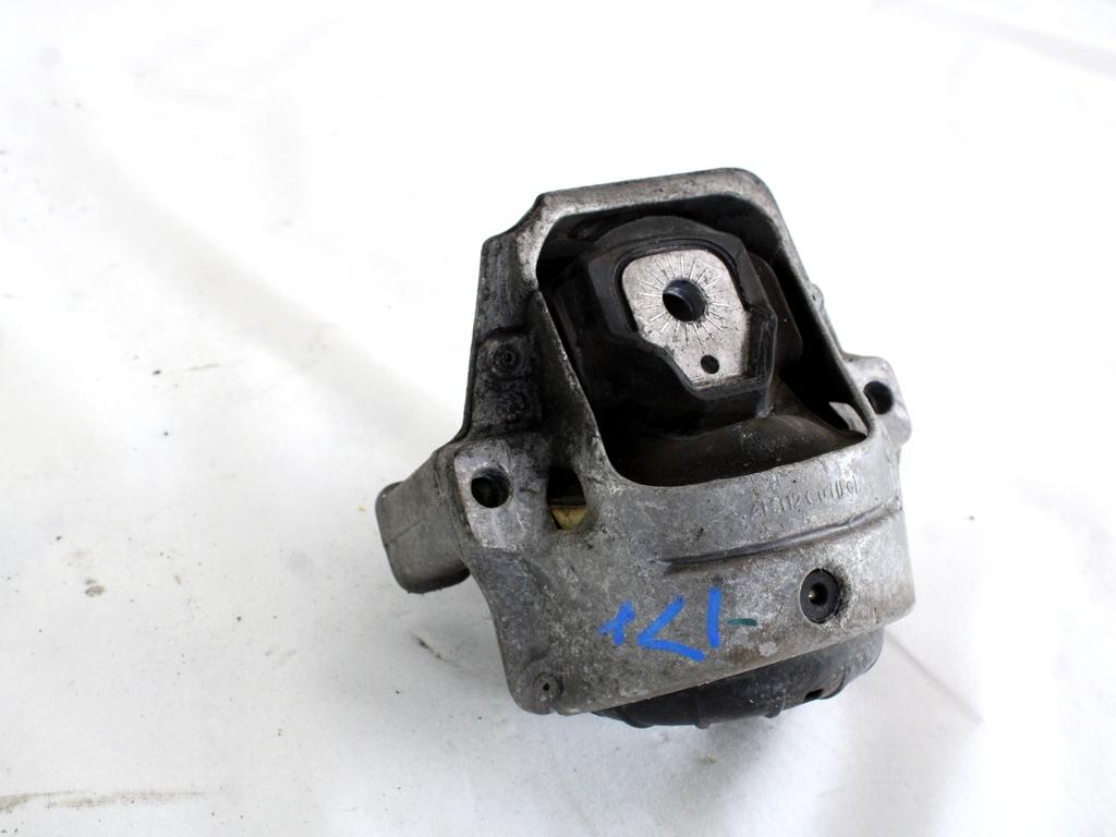 NOSILCI MOTORJA/DRUGO OEM N. 8R0199381AN ORIGINAL REZERVNI DEL AUDI A5 8T R COUPE/5P  (08/2011 - 06/2016) DIESEL LETNIK 2012