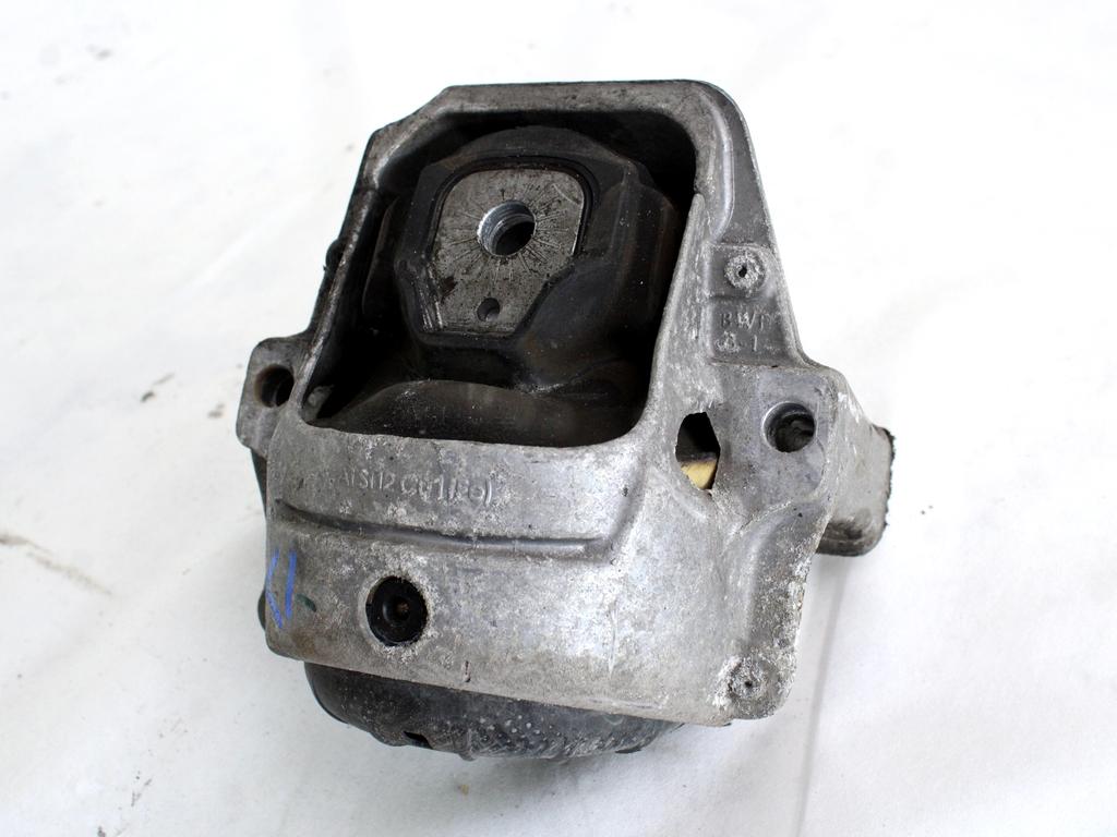 NOSILCI MOTORJA/DRUGO OEM N. 8R0199381AN ORIGINAL REZERVNI DEL AUDI A5 8T R COUPE/5P  (08/2011 - 06/2016) DIESEL LETNIK 2012