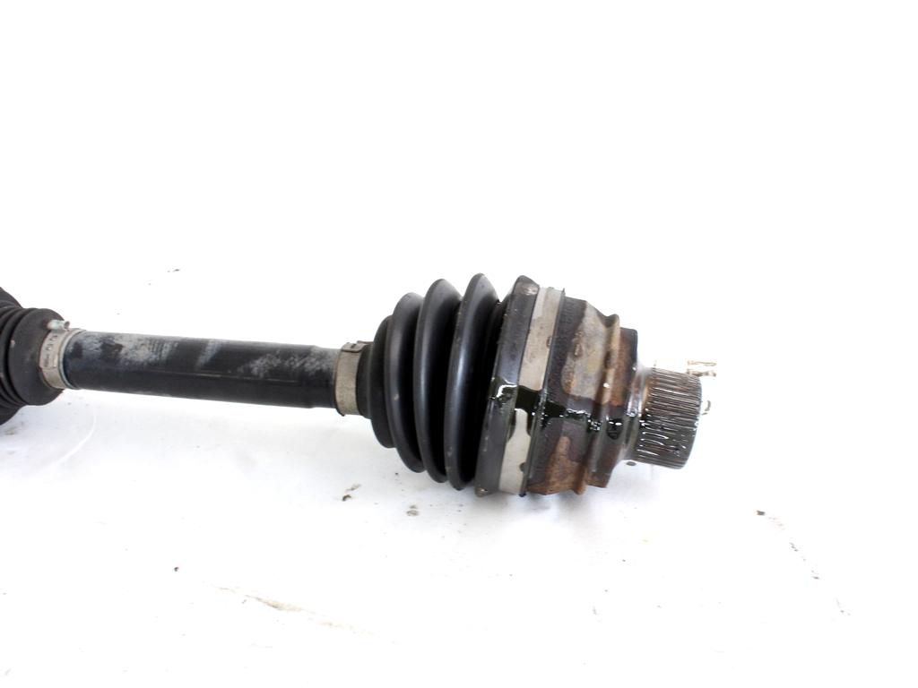 DESNA SPREDNJA POGONSKA GRED  OEM N. 8K0407271AJ ORIGINAL REZERVNI DEL AUDI A5 8T R COUPE/5P  (08/2011 - 06/2016) DIESEL LETNIK 2012