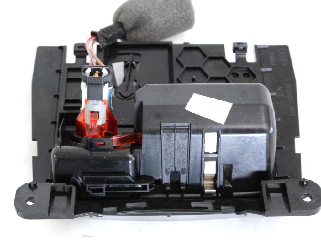 PEPELNIK / DRZALA ZA PIJACO OEM N. 8K0857951 ORIGINAL REZERVNI DEL AUDI A5 8T R COUPE/5P  (08/2011 - 06/2016) DIESEL LETNIK 2012