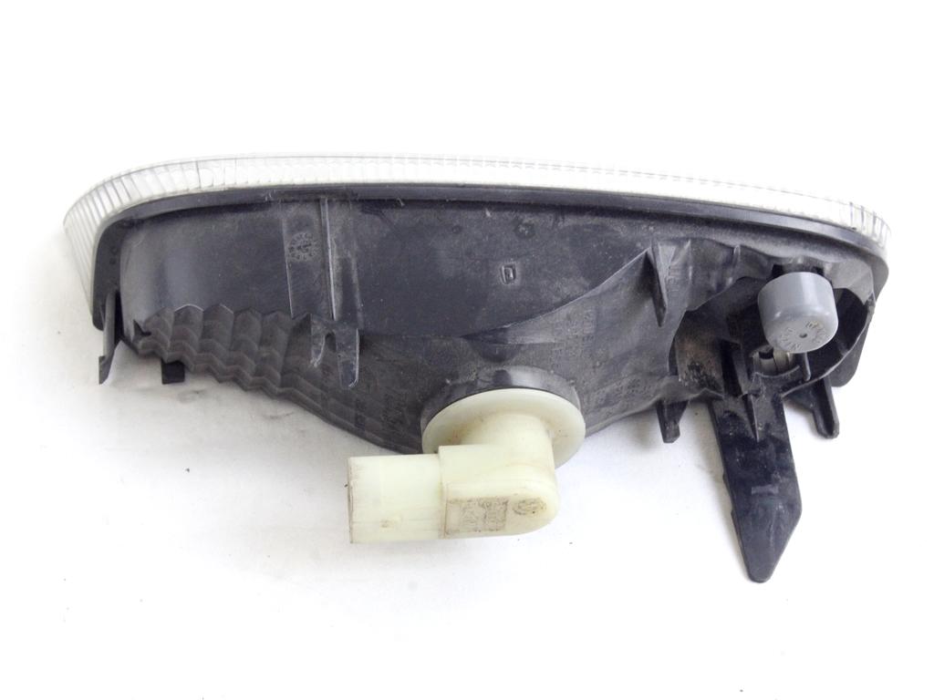 SPREDNJI INDIKATOR OEM N. 7L5941181 ORIGINAL REZERVNI DEL PORSCHE CAYENNE 9PA MK1 R (2008-2010)BENZINA LETNIK 2008