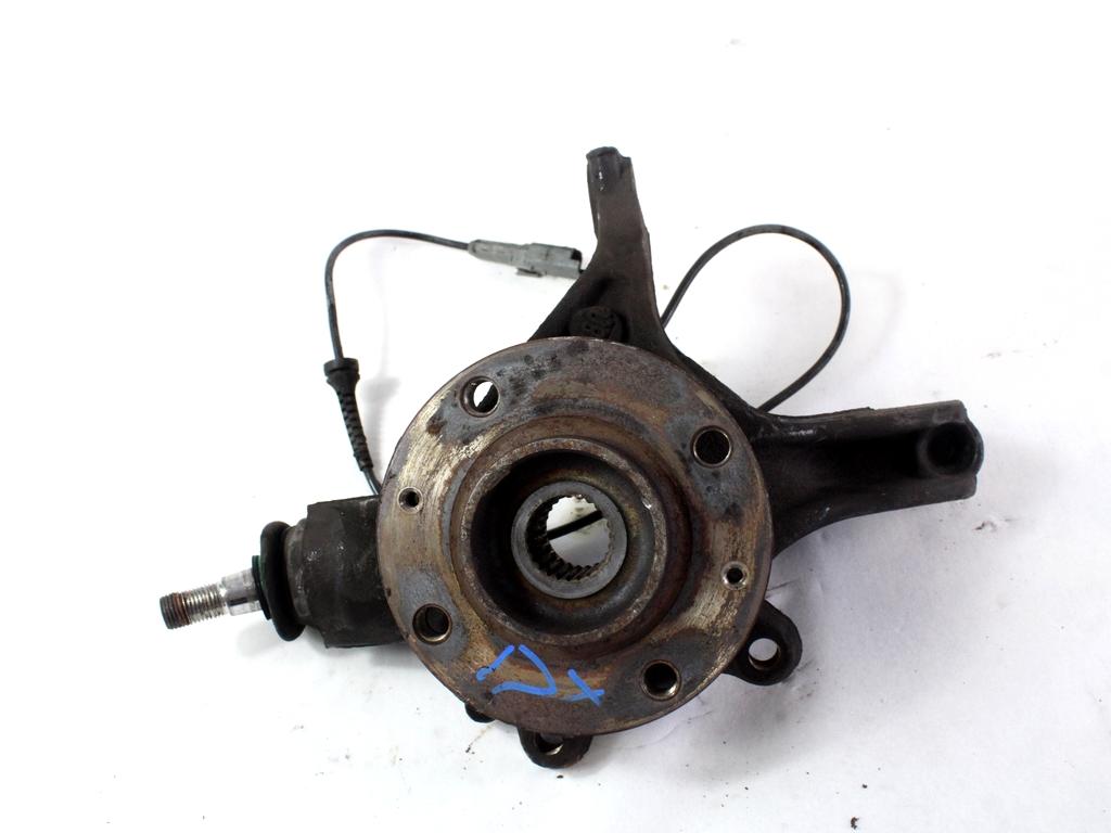 VRTLJIVI LEZAJ DESNO / PESTO KOLESA Z LEZAJEM SPREDAJ OEM N. 364796 ORIGINAL REZERVNI DEL CITROEN C4 MK2 (2010 - 2018) DIESEL LETNIK 2011