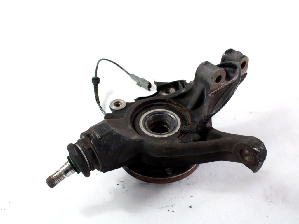 VRTLJIVI LEZAJ DESNO / PESTO KOLESA Z LEZAJEM SPREDAJ OEM N. 364796 ORIGINAL REZERVNI DEL CITROEN C4 MK2 (2010 - 2018) DIESEL LETNIK 2011