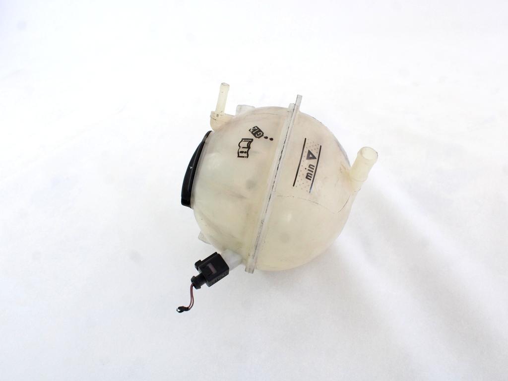 HLADILNA VODA ZA RADIJATORJE OEM N. 1K0121407A ORIGINAL REZERVNI DEL VOLKSWAGEN TIGUAN 5N MK1 (2007 - 2011)DIESEL LETNIK 2008