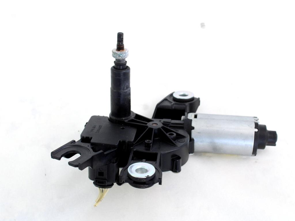 MOTORCEK ZADNJEGA BRISALCA OEM N. 5N0955711A ORIGINAL REZERVNI DEL VOLKSWAGEN TIGUAN 5N MK1 (2007 - 2011)DIESEL LETNIK 2008