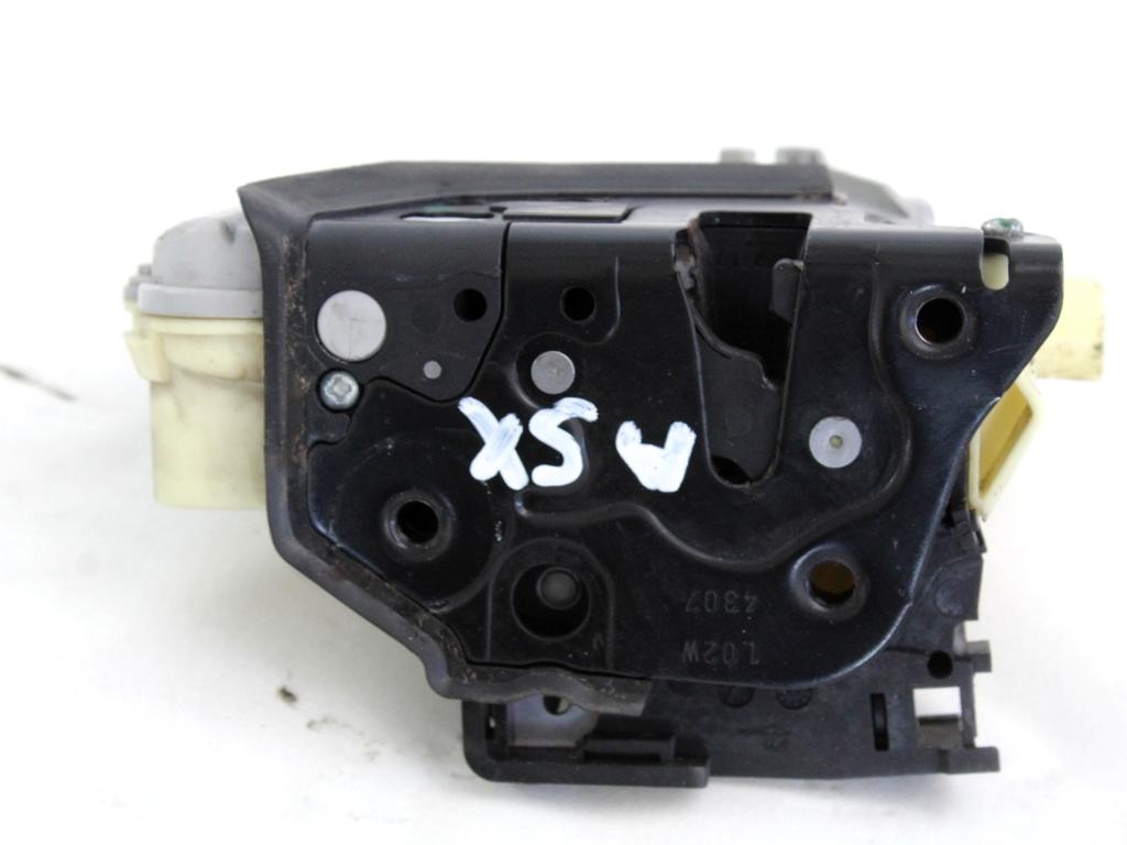 CENTRALNO ZAKLEPANJE PREDNIH LEVIH VRAT OEM N. 3C1837015A ORIGINAL REZERVNI DEL VOLKSWAGEN TIGUAN 5N MK1 (2007 - 2011)DIESEL LETNIK 2008