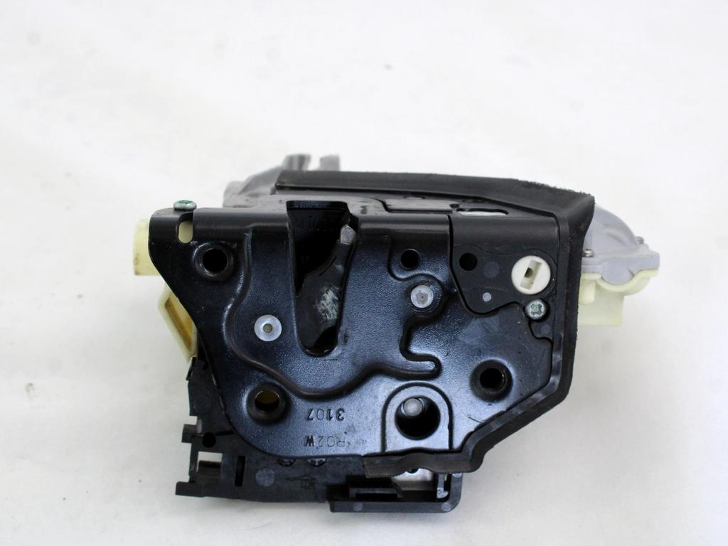 CENTRALNI ZAKLEP SPREDNJIH VRAT  OEM N. 3C1837016A ORIGINAL REZERVNI DEL VOLKSWAGEN TIGUAN 5N MK1 (2007 - 2011)DIESEL LETNIK 2008